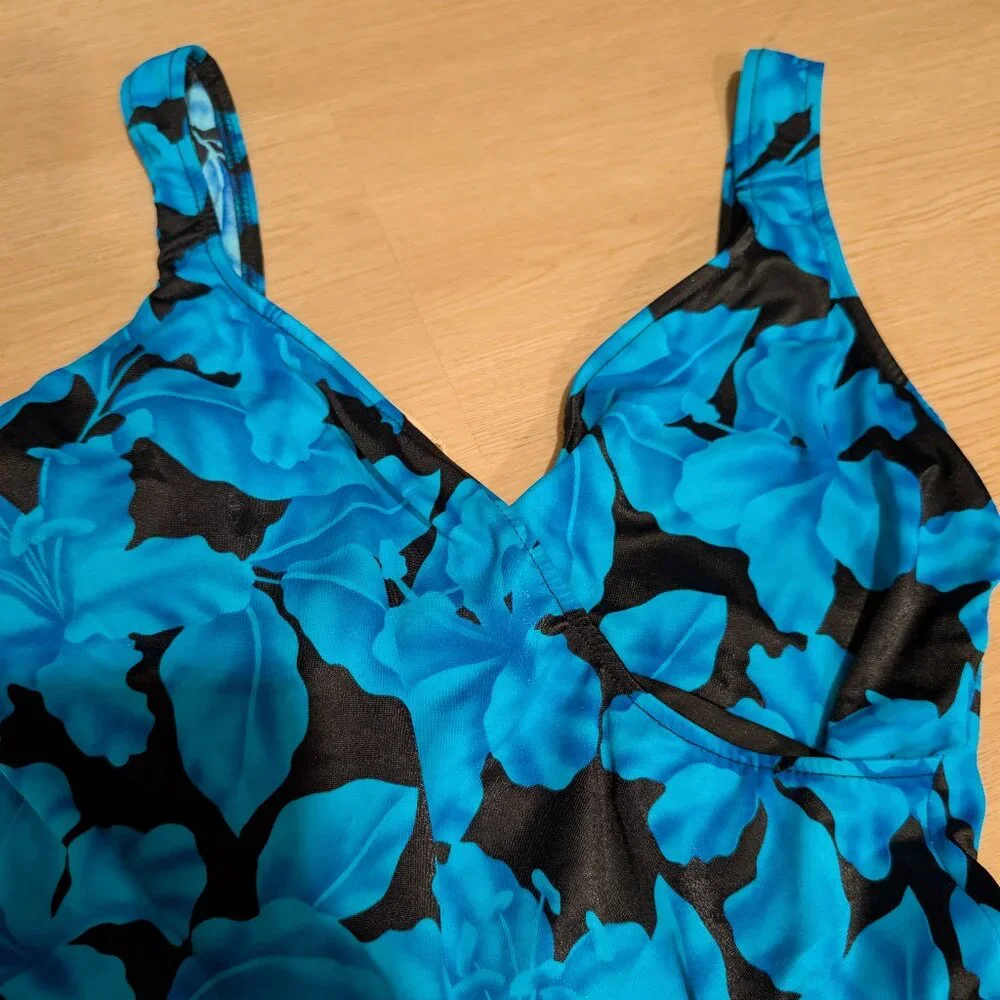 14 Vintage Pacific Connections One Piece Romper Floral Blue Black soft bra Swim